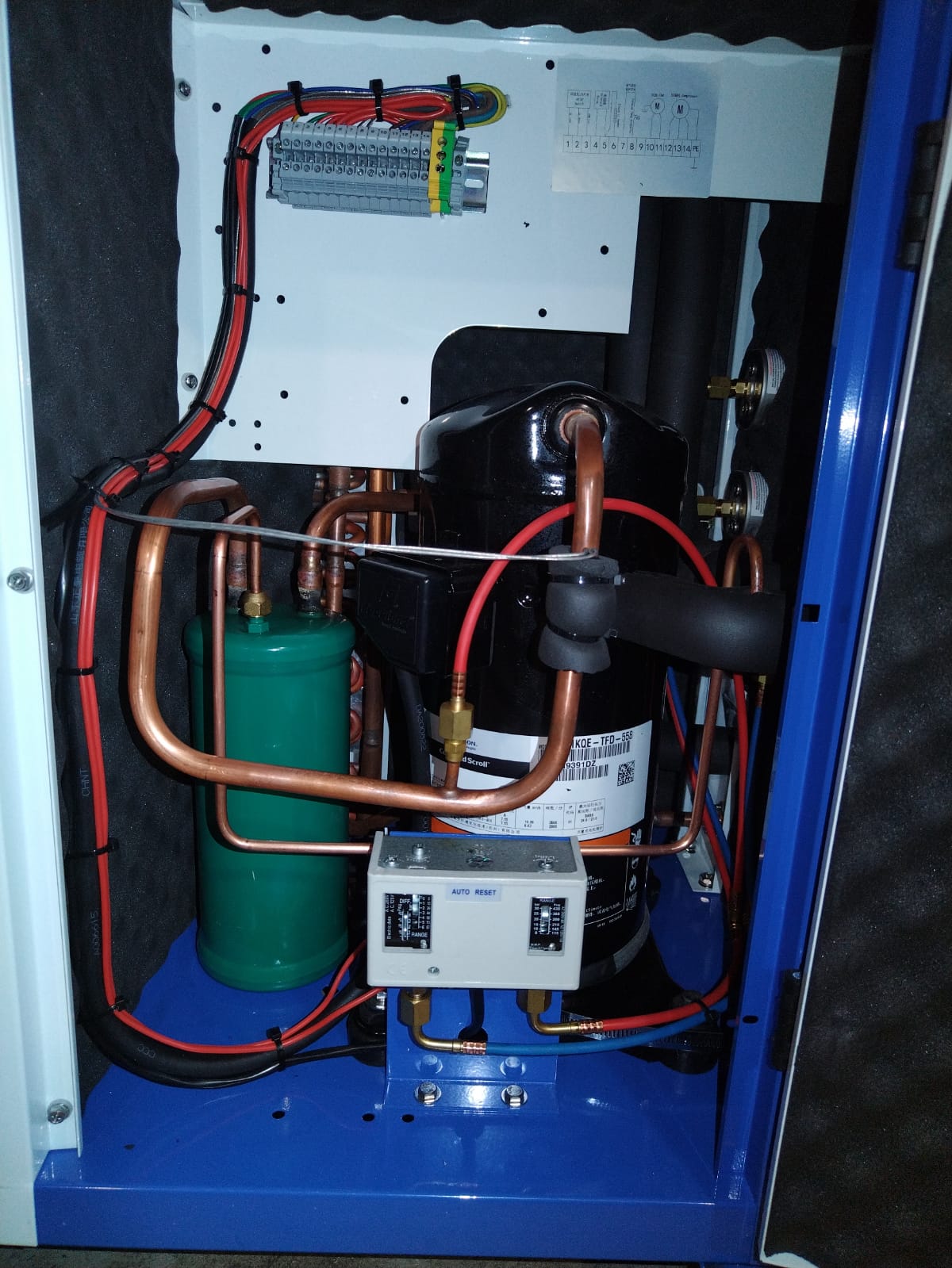 Unidad condensadora OFERTA 2.5 hp baja temperatura